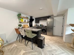 Photo 8- click for photo gallery